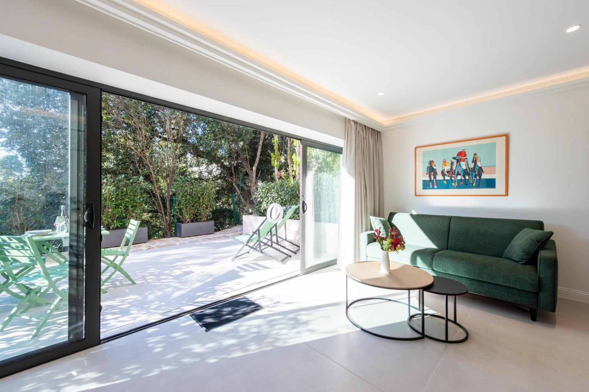 Elegant Duplex With Private Garden Terrace Appartement
